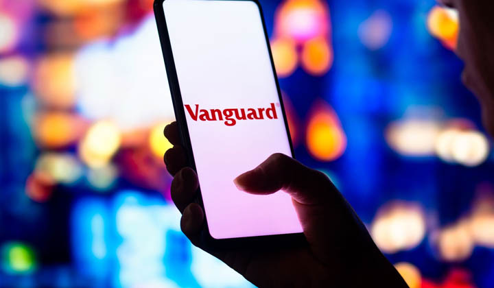 Vanguard Prepares To Offer Crypto ETFs To Its Clients On Its Brokerage Platform