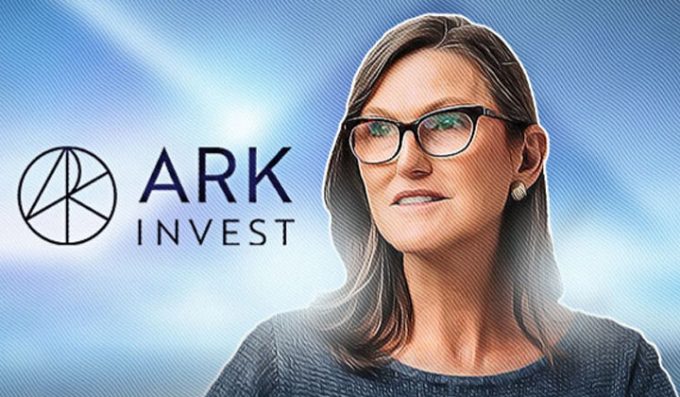 Cathie Wood’s Ark Invest files new Bitcoin ETFs today, expanding SEC submissions. Full analysis on 3.0 TV (3versetv).