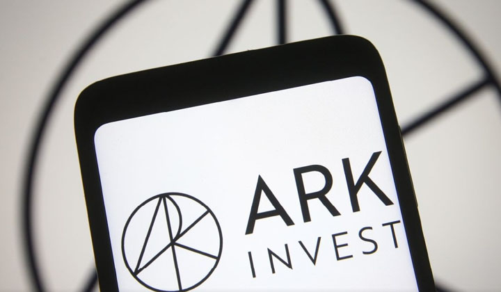 ARK Invest Expands Crypto Exposure | 3verseTV