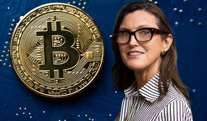 Cathie Wood Buys $26M Worth of Beaten-Down Crypto Stock | 3verseTV