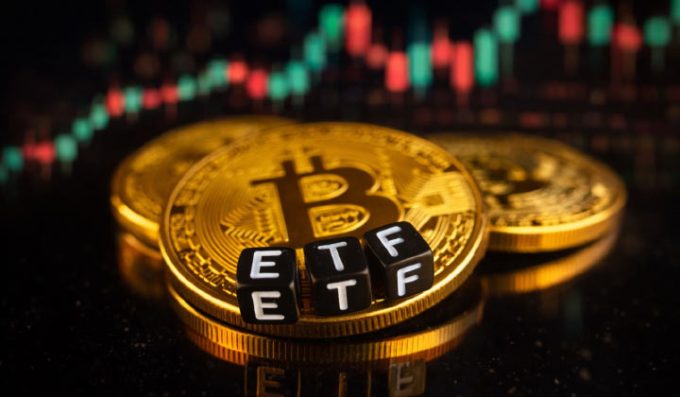 Bitcoin ETFs Extend Outflows To Seventh Straight Week