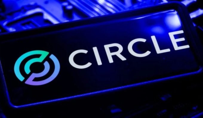 Circle Reports Q2 Revenue Of $701M, Misses $713.3M Wall Street Estimate